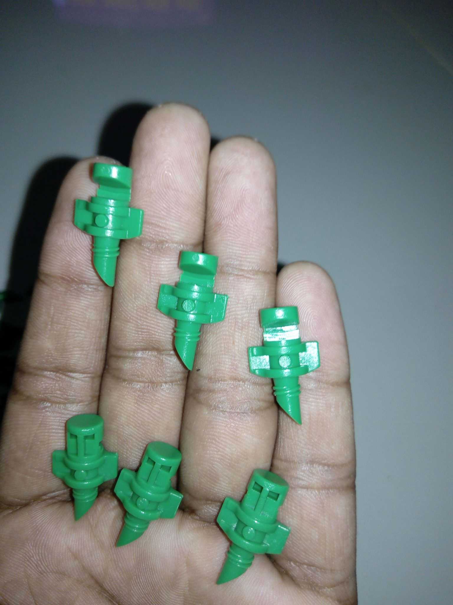 සිසිකිරණ වතුර මල්