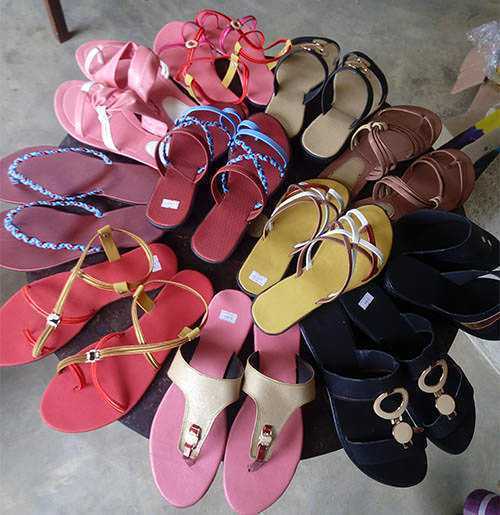 Neela Shoes