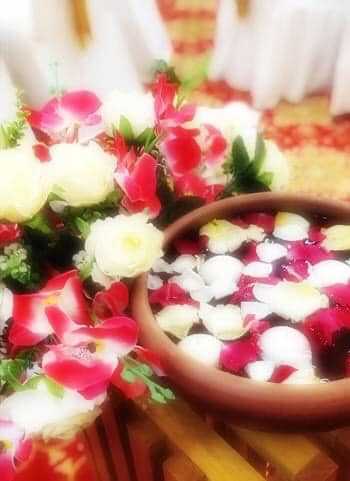 Charming Flora &amp; Cake Decor