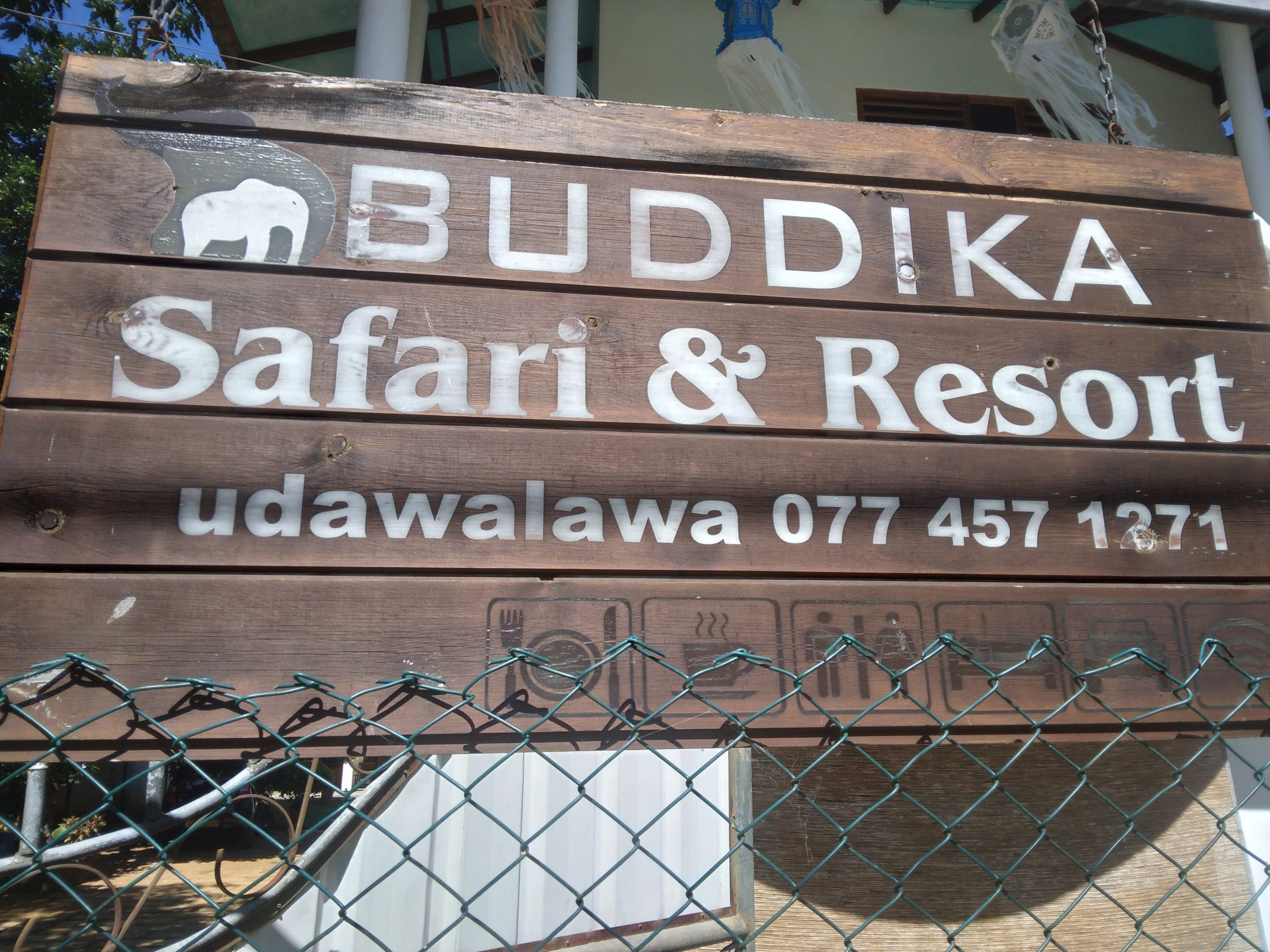 Buddika safari &amp; resort
