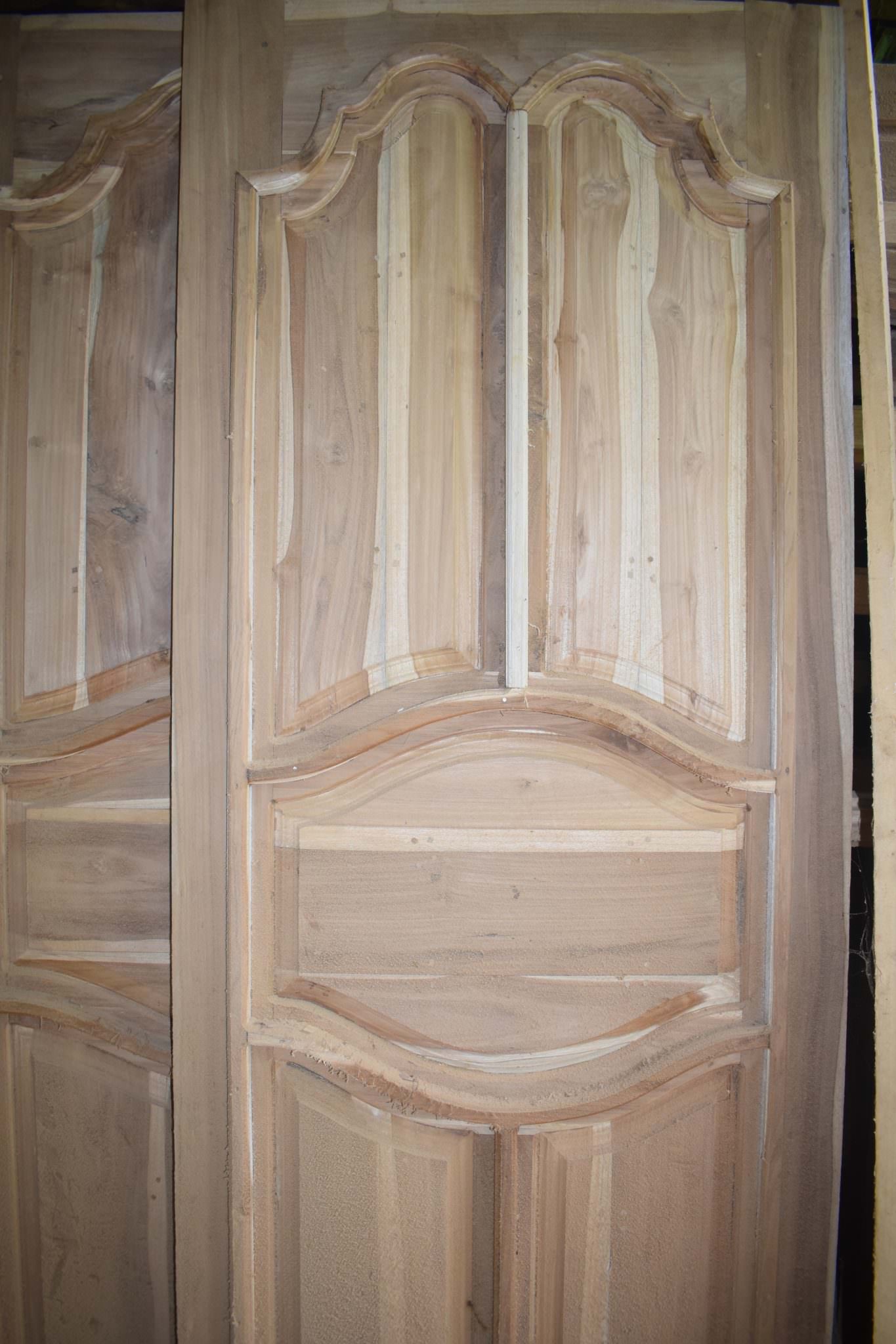 Dammika Furniture