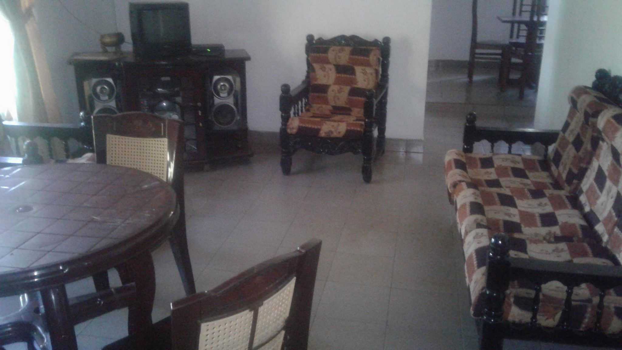 K SARA HOLIDAY HOME