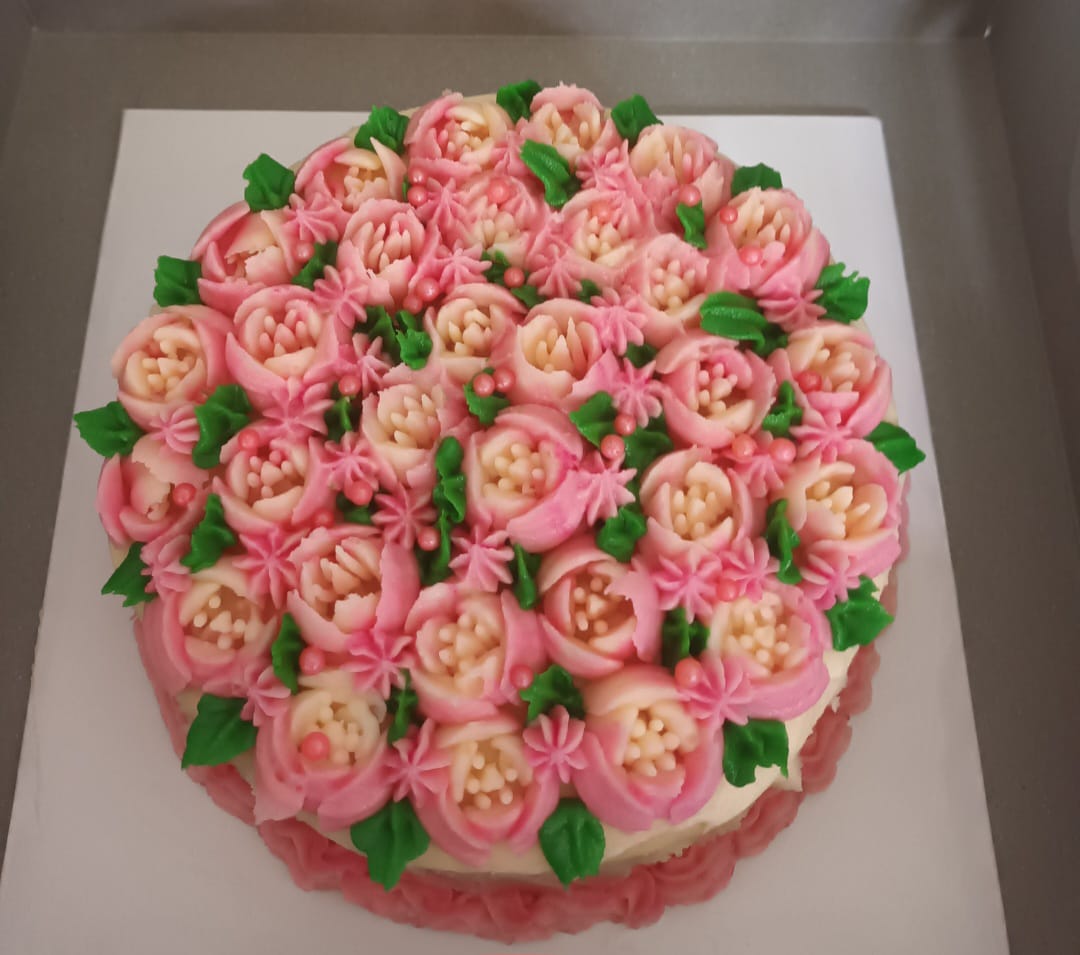 DONIS CAKE