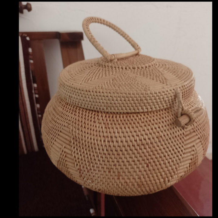 වේවැල් අාශ්රිත නිෂ්පාදන