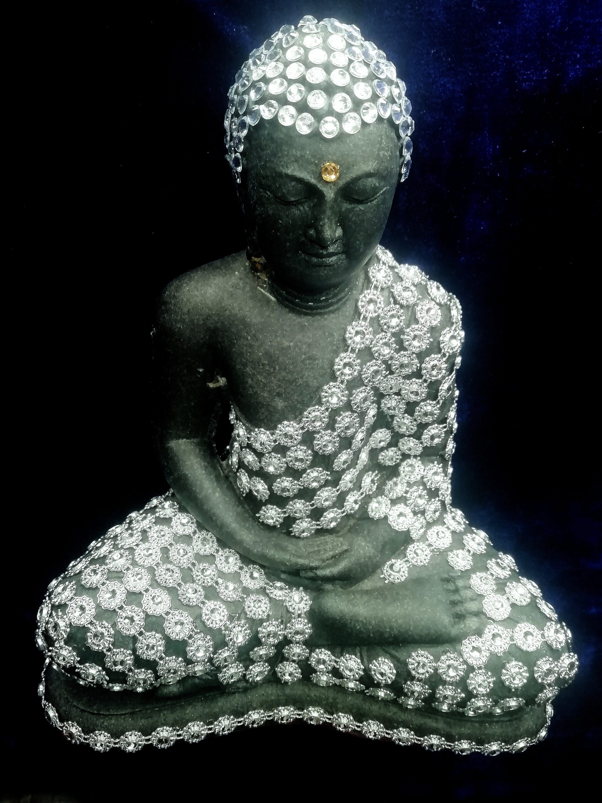 නිලූෂ පූජා භාණ්ඩ