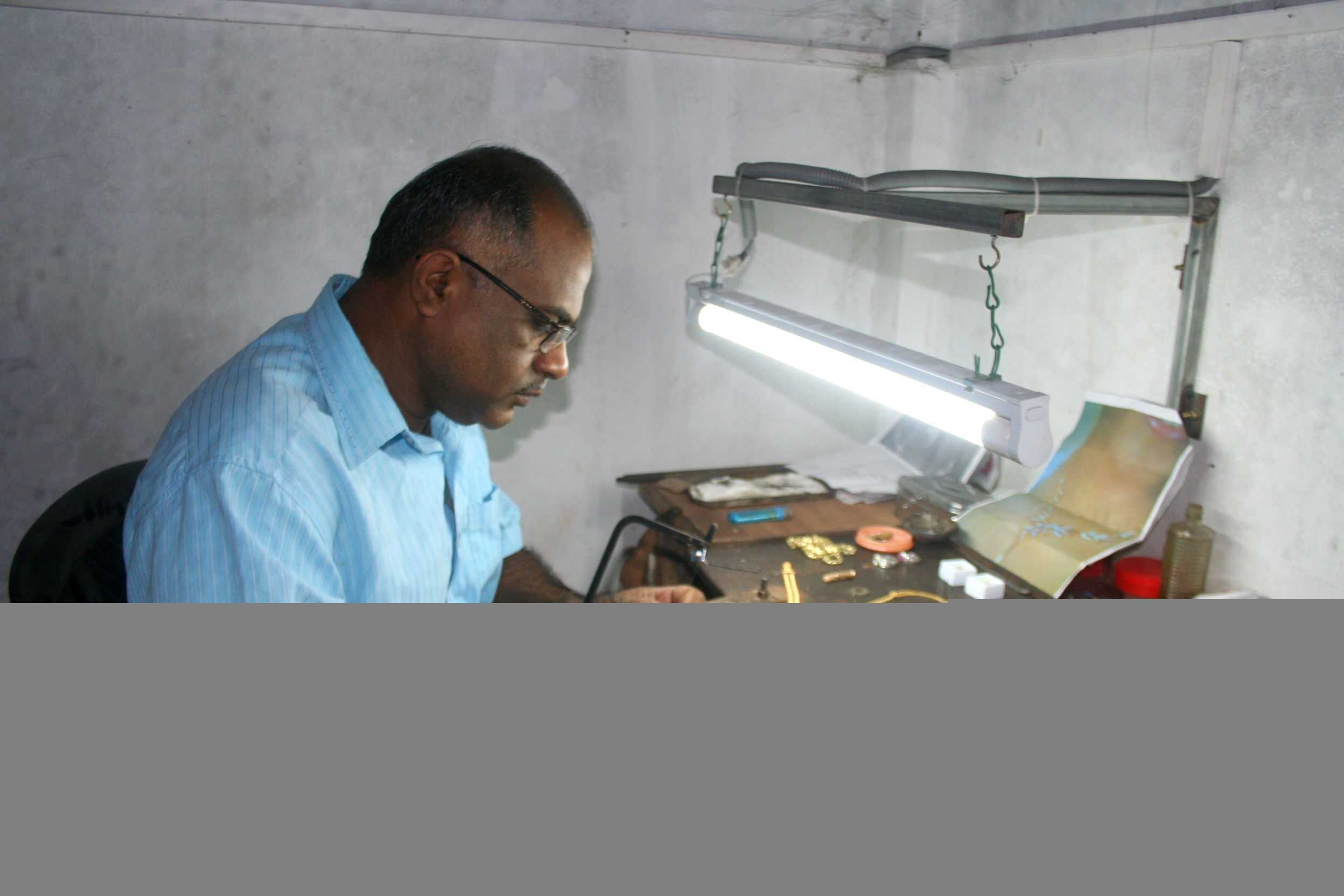Dinusha Gold House