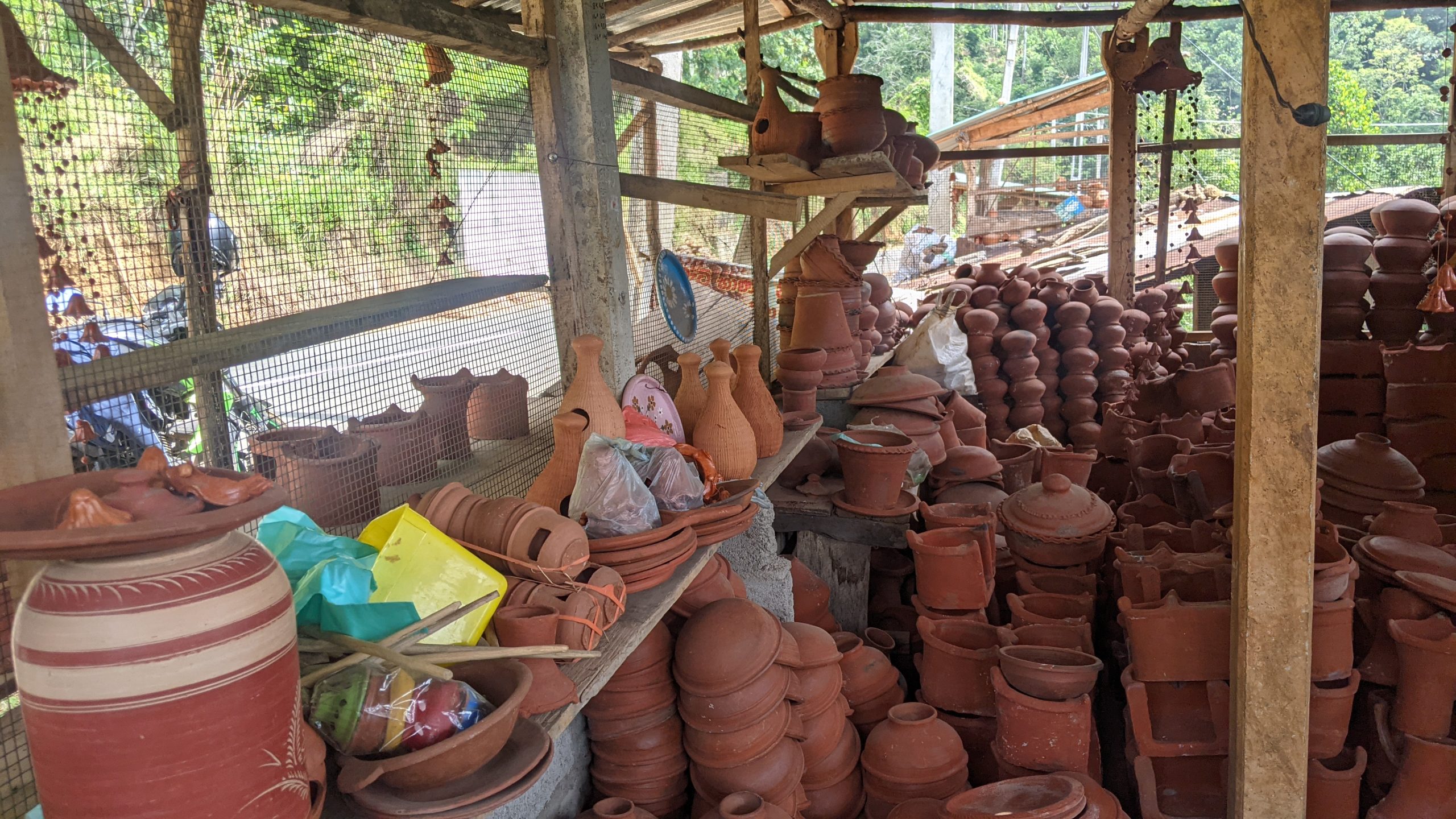 නිකපොත  සාම්ප්‍රදායික වලන්
