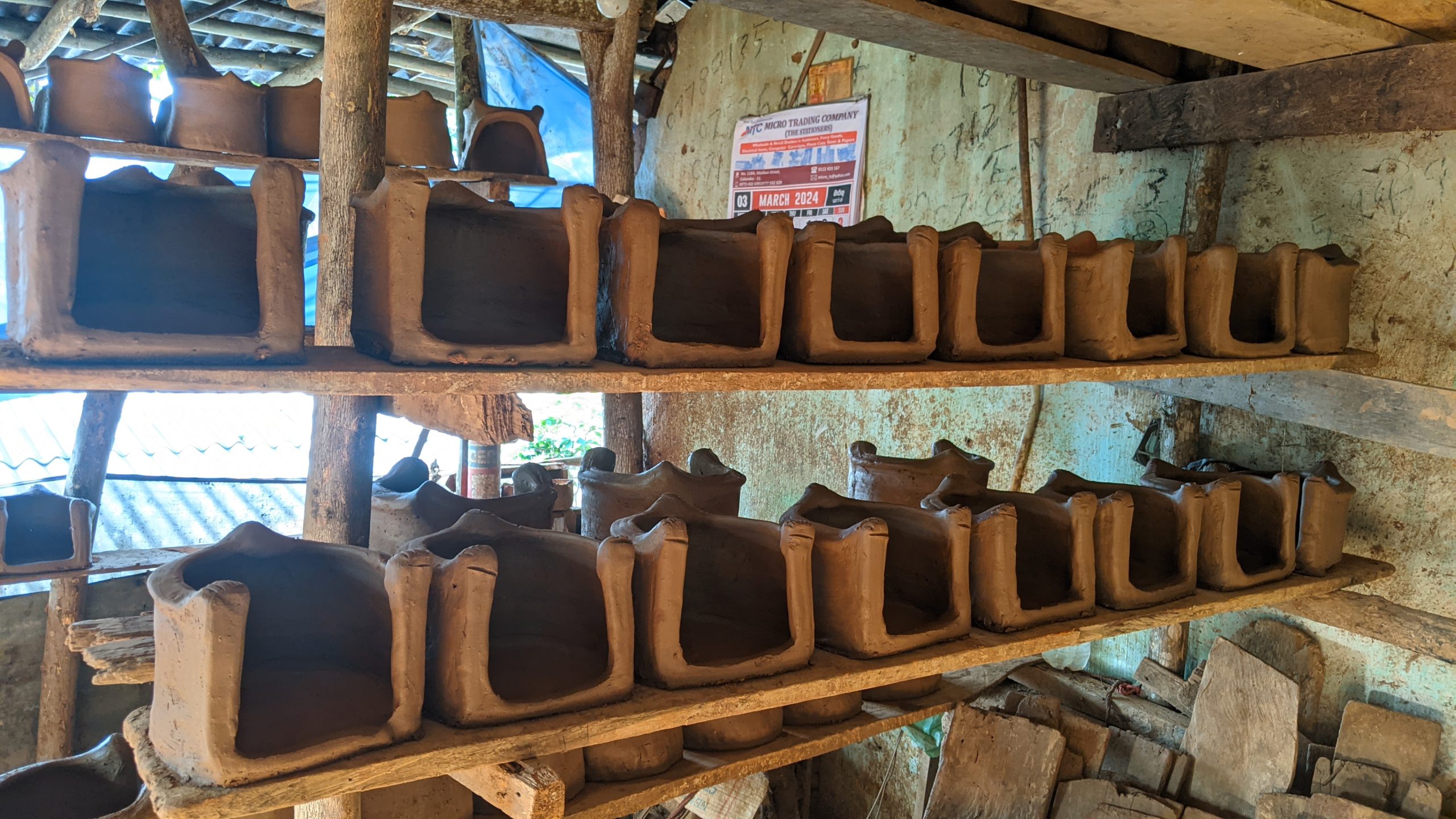 නිකපොත පාරම්පරික වලන්