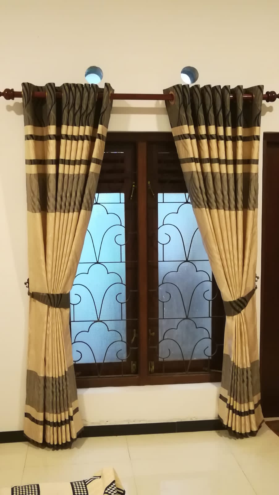 එල්.ජි.වීරතුංග ( කර් ටන්)