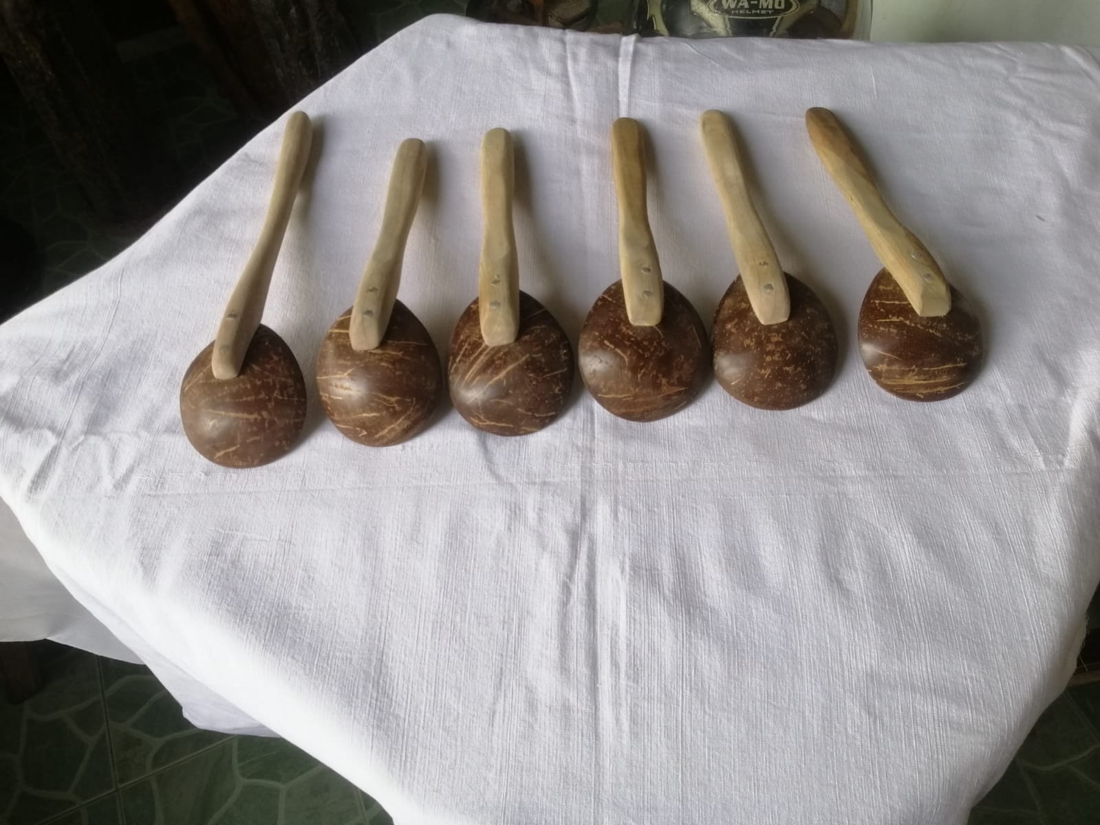 පොල් කටු ආශ්රිත නිර්මාණ