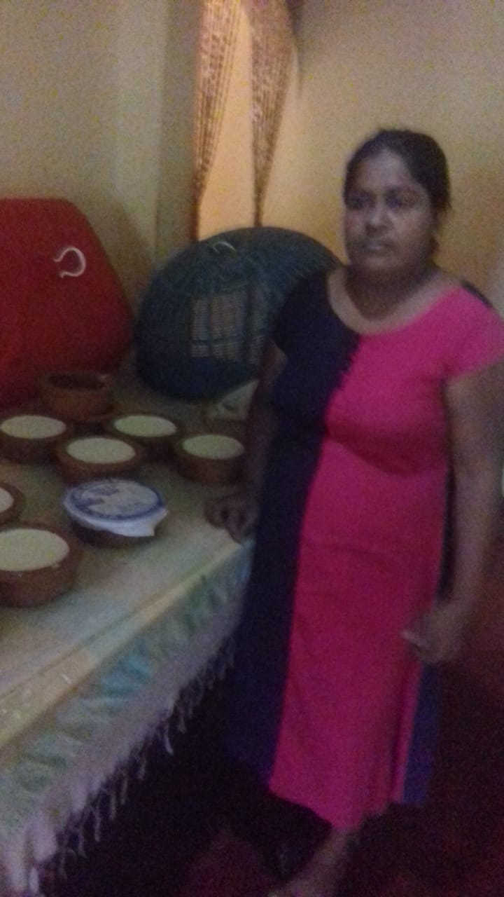 දිනූ කිරි නිෂ්පාදන, අයිරාංගනී වීරකෝන්