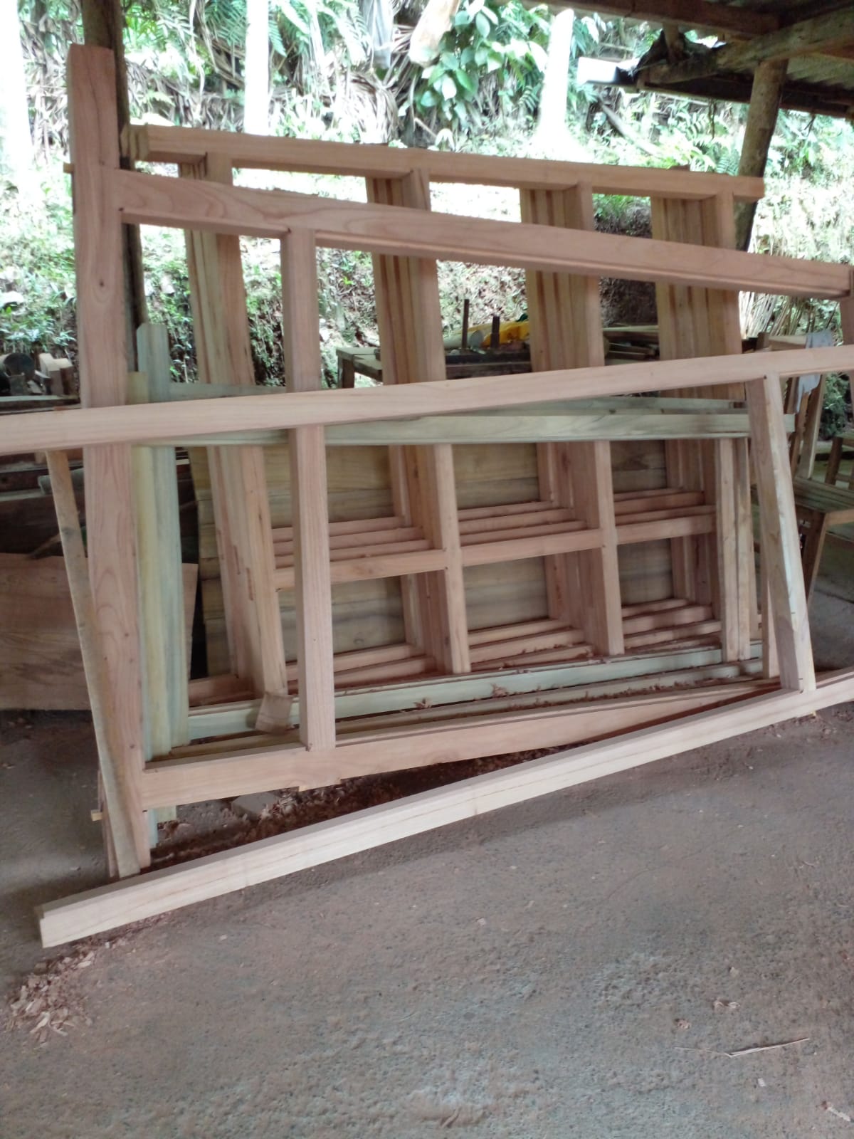 ලලිත් දැව මඩුව
