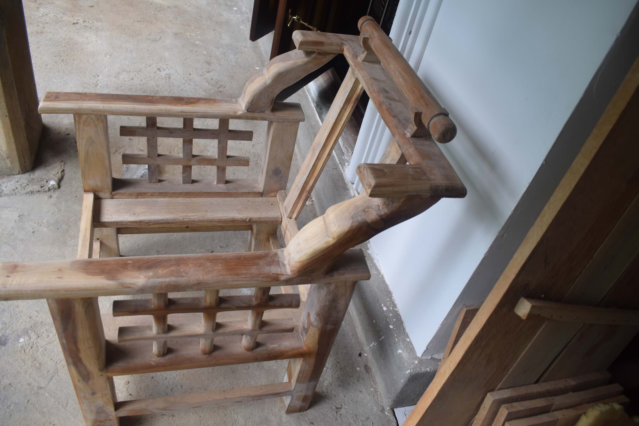 Dammika Furniture
