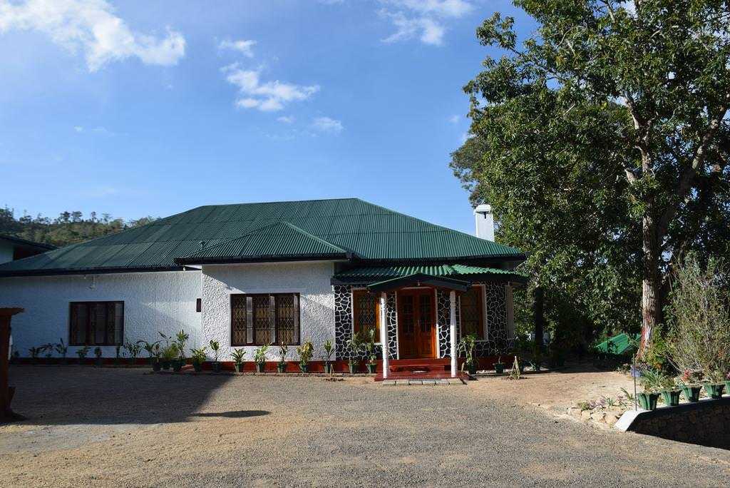 Sanduni Holiday Bunglow