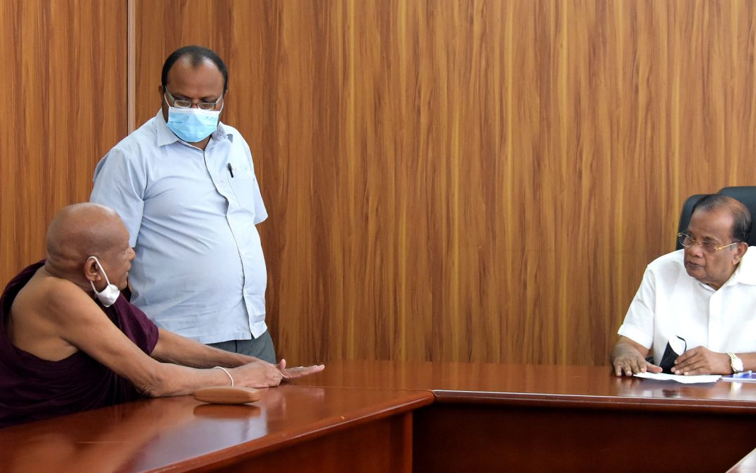 රිදීමාලියද්ද ප්‍රාදේශීය ලේකම් කොට්ඨාශයේ ඇකිරියන්කුඹුර ග්‍රාම නිලධාරි වසමට අයත් අලි වැට සම්බන්ධයෙන්  සාකච්ඡාව