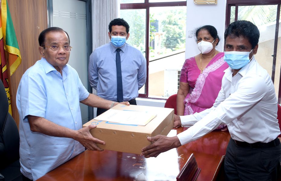 ඌව පළාතේ තිබෙන අඩු පහසුකම් සහිත ද්‍රවිඩ පාසැල් සඳහා පරිගණක උපකරණ ලබාදීමේ උත්සවය