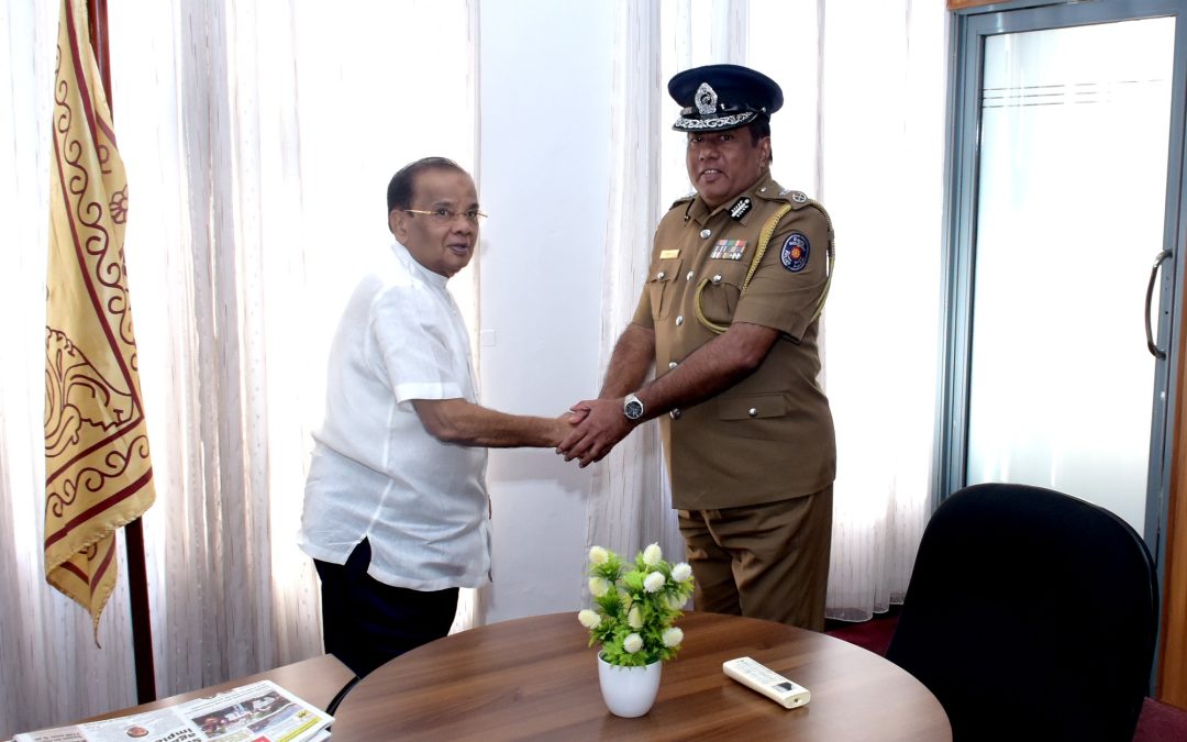 බදුල්ල දිසා භාර නියෝජ්‍ය පොලිස්පති වශයෙන් පත් වූ අජිත් හේසිරි මහතා සමග සුහද පිළිසඳර