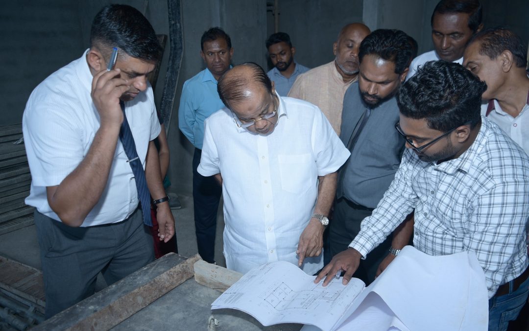 වැලිමඩ මූලික රෝහලේ හදිසි ප්‍රතිකාර ඒකකයේ අඩුපාඩු, සොයා බැලීම සඳහා එහි ක්ෂේත්‍ර චාරිකාවක නිරත වුනි.