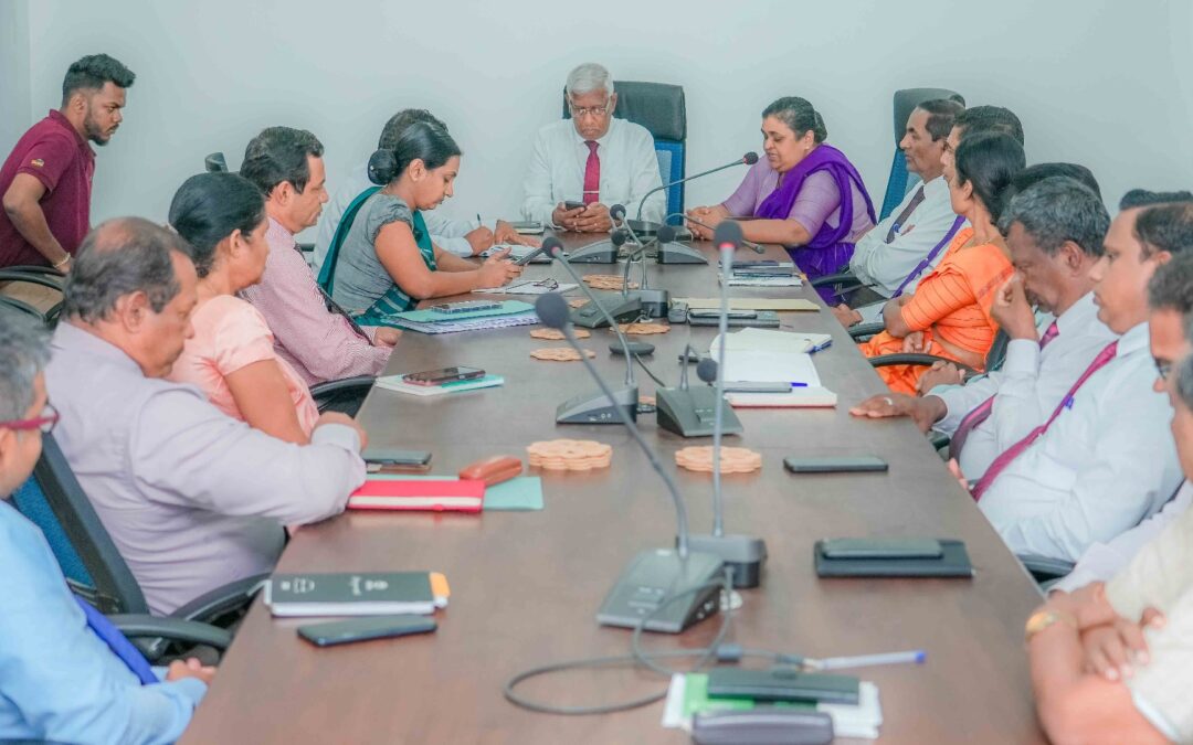 ඌව පළාත් සභාවේ ලේකම්වරු, නියෝජ්‍ය ප්‍රධාන ලේකම්වරු, ආයතන ප්‍රධානීන් සහ නිලධාරින් අගය කිරීම